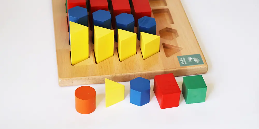 لوح الأشكال الهندسية